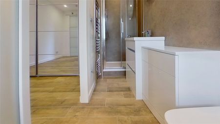 1 bedroom apartment to rent - Photo 5