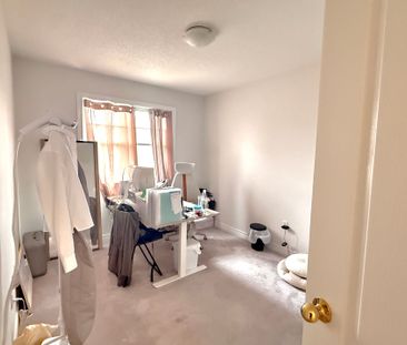 For Lease - 65 Princess Diana Drive, Markham, Ontario - Photo 4