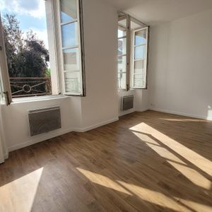 Location Appartement 1 pièce 28m² CORBEIL ESSONNES 91100 - Photo 3