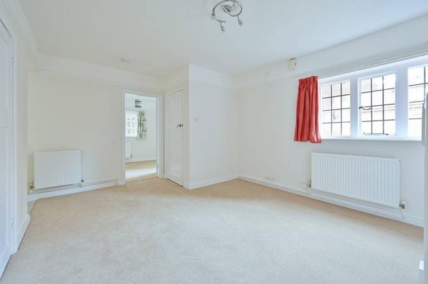 1 bedroom flat to rent - Photo 1