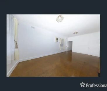9 Darling St, Footscray VIC 3011 - Photo 2