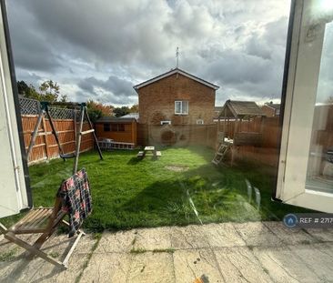 1 bedroom in a house share to rent - Photo 4