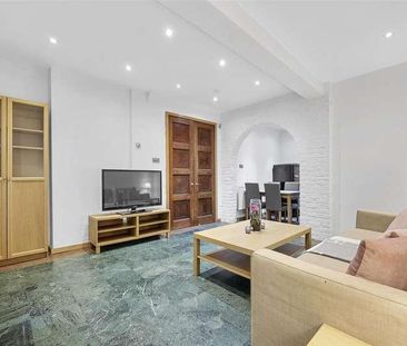 Central Park Lodge, Fitzrovia, W1W - Photo 3