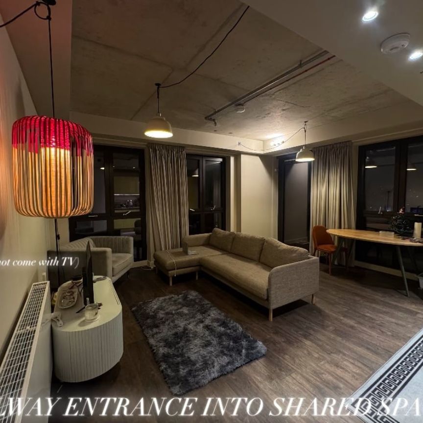 Room in a Shared Flat, Atlantic Crescent, HA9 - Photo 1