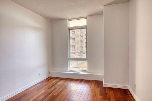 2700 Rufus Rockhead - Photo 1