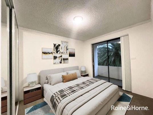 Spacious Apartment In Prime Location - Photo 1