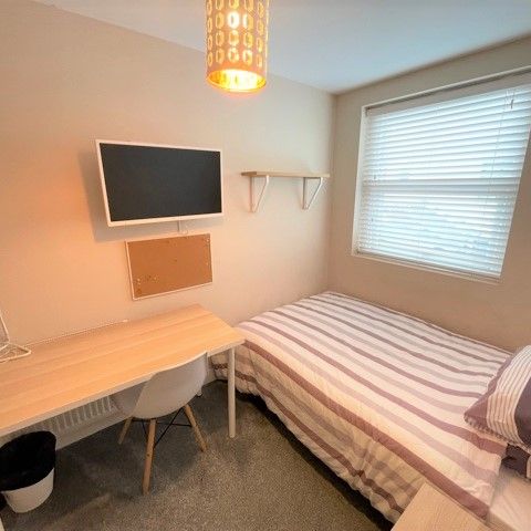 7 The Limes, Daisy Road, Birmingham, B16 9ED - Photo 1