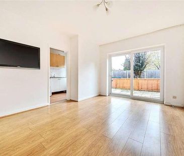 St. Georges Road, Enfield, EN1 - Photo 4