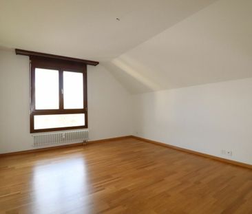 Nähe Kronenplatz und Schloss Binningen - grosszügige 4-Zimmer-Maiso... - Photo 2