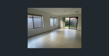 Modern Family Home in a Convenient Tarneit Location - Photo 2