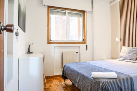 Calle de Santiago de Compostela, Madrid, Community of Madrid 28034 - Photo 5