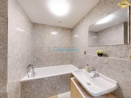 Nový 1-izbový byt s balkónom – Metropolis, Bottova, Bratislava centrum - Photo 3