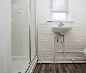 1 bedroom property to rent - Photo 2
