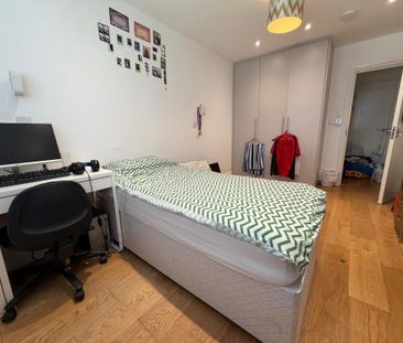 11 bedroom detached house to rent - Photo 2