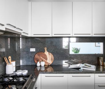 28/211 Wellington Parade South, East Melbourne VIC 3002 - Apartment... - Photo 4