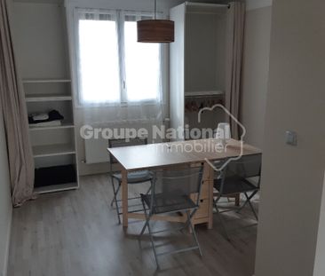 T2 MEUBLÉ CALME ET LUMINEUX avec BALCON ET PARKING, - Photo 1