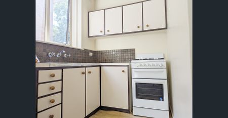 Open: Tue 10th Feb 12:10pm - 12:25pm - Photo 3