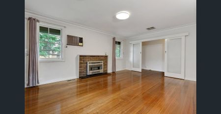 LOVELY 3 BEDROOM FAMILY HOME..... - Photo 3