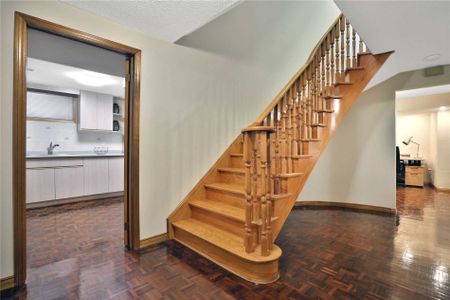 For Lease - 886 Wetherby Lane, Mississauga, Ontario - Photo 5