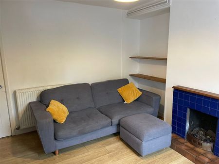 Vron Square, Bangor, Gwynedd, LL57 - Photo 3