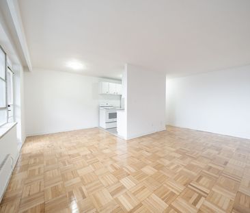 For Lease - 165 Cosburn Avenue Unit# 508, Toronto, Ontario - Photo 2