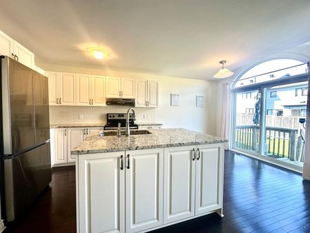 For Lease - 109 Calvington Avenue, Kanata, Ontario - Photo 5