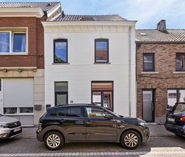 Volledig gerenoveerde energiezuinige (A) woning met 3 slaapkamers +... - Foto 5