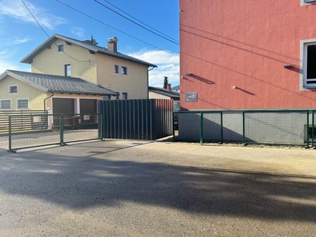 Helle, frisch sanierte 3-Zimmer-Wohnung (ca. 61 m²) inkl. moderner Einbauküche & Parkplatz - Photo 2