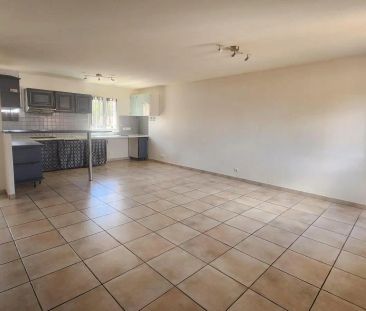 Appartement à louer 4 pièces 77.88m² - Photo 3