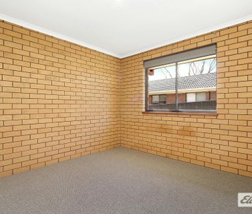 TWO BEDROOM UNIT IN A QUIET LOCATION - Photo 1