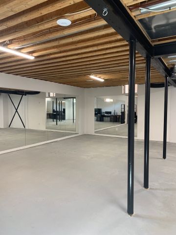 For Lease - 87 Isherwood Crescent, Vaughan, Ontario - Photo 2