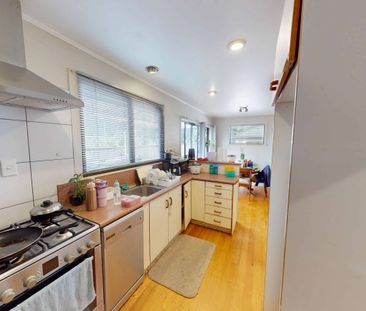Whanganui East - 3 Bedrooms - Photo 5