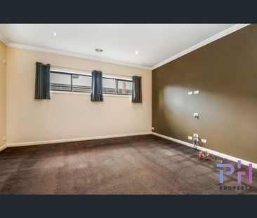 217 Lloyd Street East, East Bendigo, Vic 3550 - Photo 2