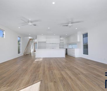 STUNNING BRAND-NEW RESIDENCE I 5 BEDROOMS I 3 BATHROOMS I SOPHISTIC... - Photo 6