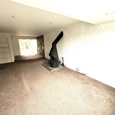 Warwick Close, Neston - Photo 1