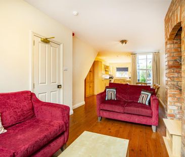 4 bedroom terraced house to rent - Photo 1