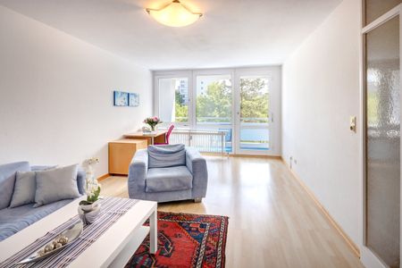 Sunny 3-room apartment with balcony - Foto 2