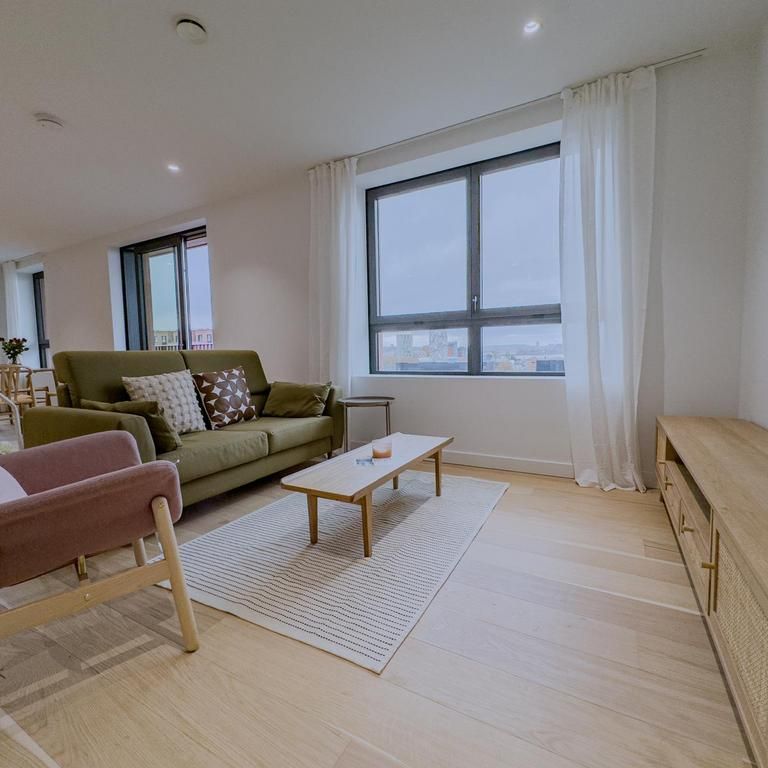 2 bedroom flat to rent - Photo 1