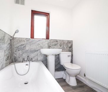 Terraced House in Well Bank Place, Carlisle - Photo 3