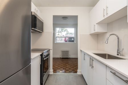 12 Bater Avenue - Photo 4