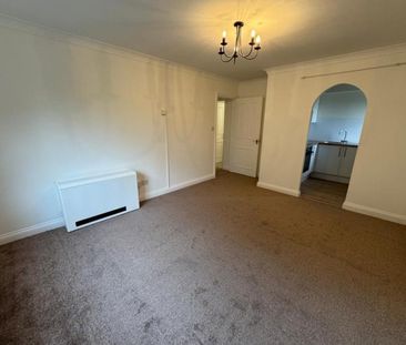 Hickory Close, London - Photo 6