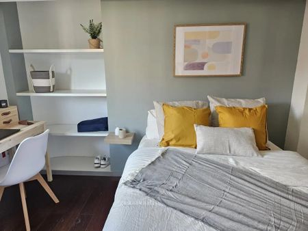 Carrer de la Guàrdia Civil, Valencia, Valencian Community 46020 - Photo 2