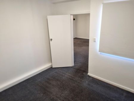 Apply Now - Century 21 &vert; the Paramount Group - Photo 3