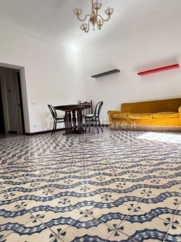 Bilocale piazza Tarzanà, Castellammare, Palermo - Photo 4