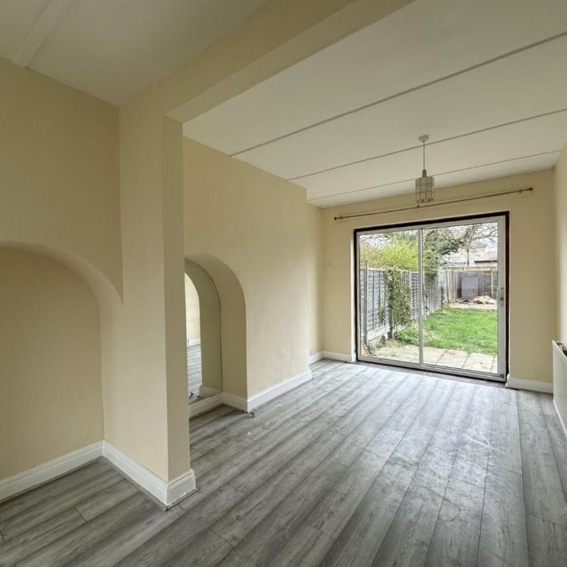 Botwell Lane, Hayes , UB3 2AE - Photo 1