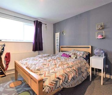 Argosy Avenue, Blackpool, FY3 - Photo 3