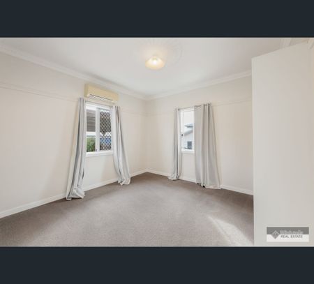 5 Cullen Street, Walkervale, Qld 4670 - Photo 2
