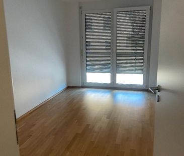 ++ ab 01.01 ++ Moderne 4-Zimmerwohnung mit neuer Einbauküche zu ver... - Photo 1