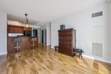 For Lease - 230 King Street Unit# 1109, Toronto, Ontario - Photo 2