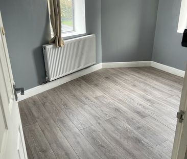 1 Bed Flat, Woodford Road, E7 - Photo 4